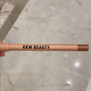 KKW Nude Lipliner (1.5)